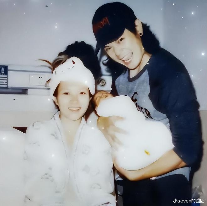 打麻将|张恒远灵堂惹争议,刚刚去世5天,遗像前亲友满脸笑容娱乐打麻将