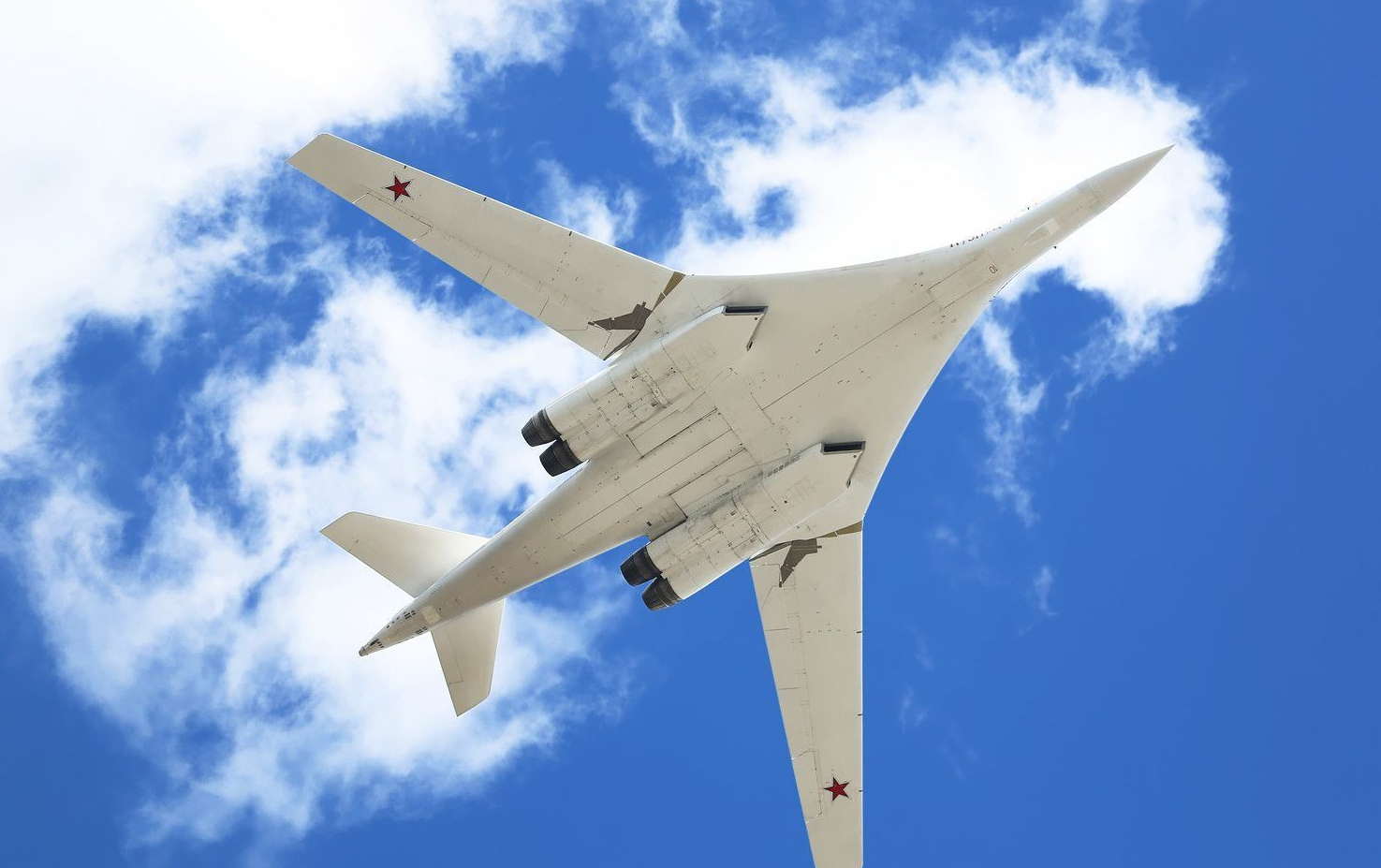 图160战略轰炸机有多恐怖?它到底有何本事,让美国惧怕几十年?