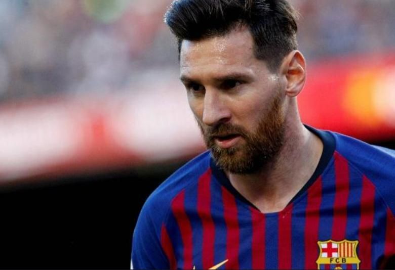 梅西替补出场背后的真相：年龄与体力真的成为他全场的绊脚石？