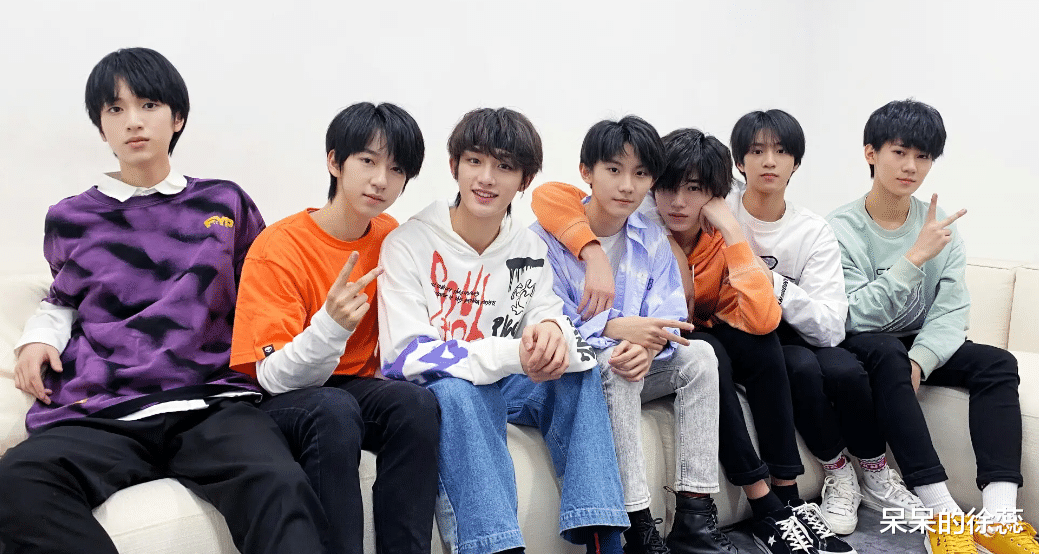 《王牌》新阵容公开,五位老人,两位新人,宋亚轩再带“关系户”