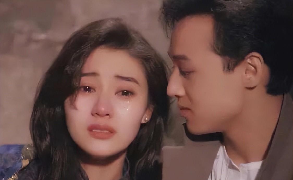 李嘉欣|33年了，李嘉欣终于遭到了“反噬”，庄明月、宝咏琴可以瞑目了