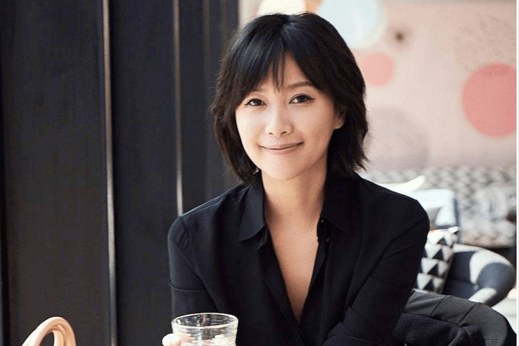 事实证明,远走美国的徐静蕾,早已走上另一条人生大道 - 电影资讯(主打