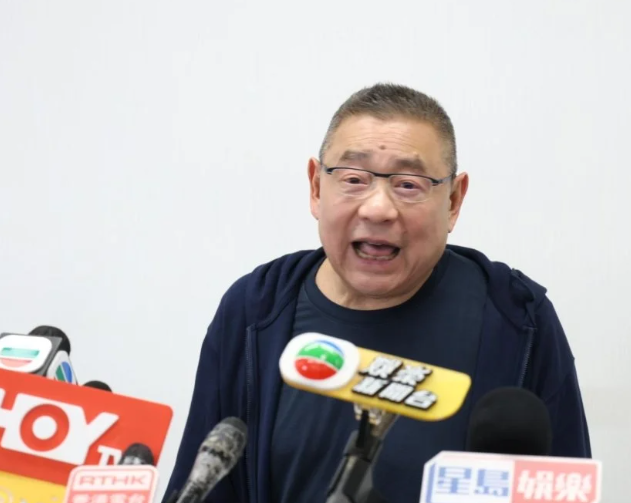 刘銮雄开记者会笑谈恒大歌舞团,承认与甘比结婚是为保住千亿财产