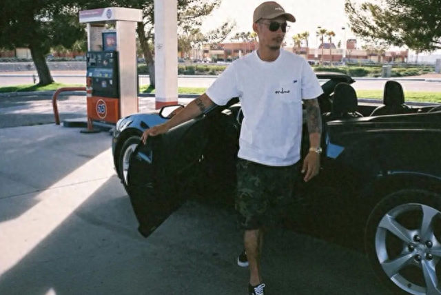 “谢霆锋最有力的竞争者”余文乐,为何频惹争议?