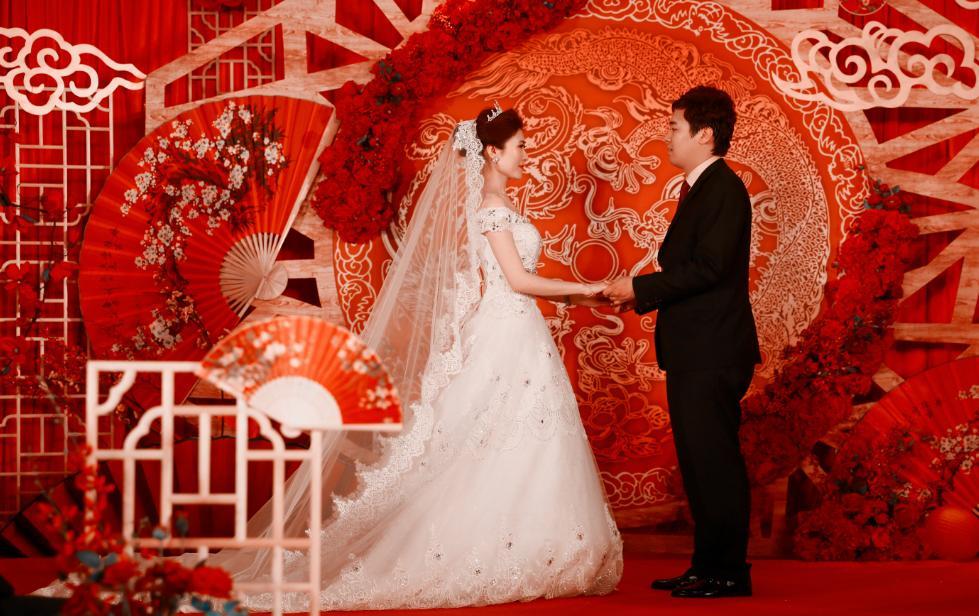 护士|男生“不敢娶”女生职业排名:护士行业遥遥领先,幼教也榜上有名