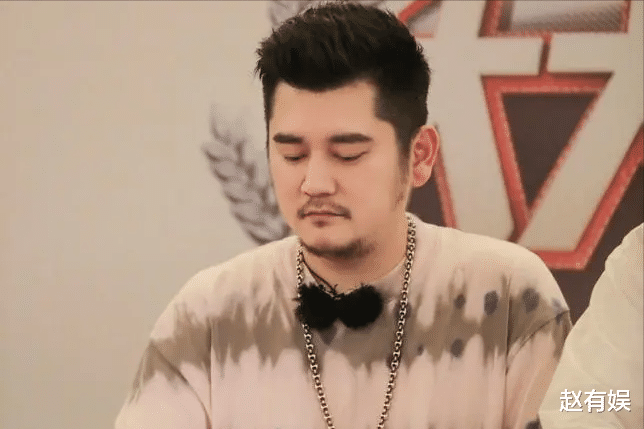 主持人|亲手自毁前程的6位主持人,个个“自我作死”,没一个值得同情