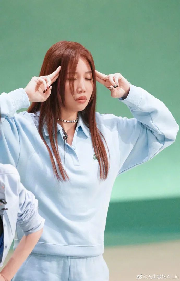 消失8年悄悄隐婚,如今孩子都有了:天后slay!