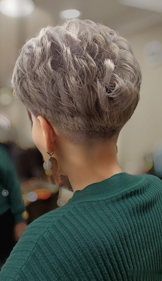 59到99的女性,短发可以选择这三种,花白头发也很美