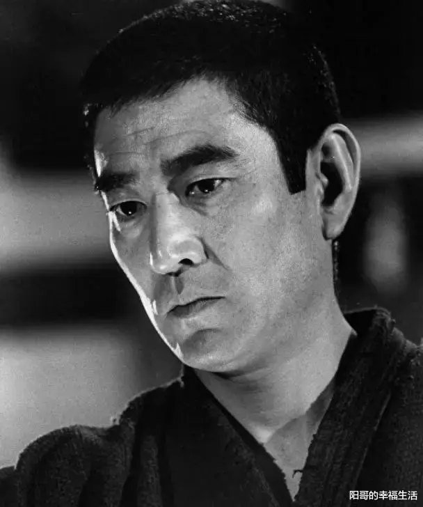 限娘令后，男明星不再浓妆艳抹？央媒出手或将铲除“娘炮”文化