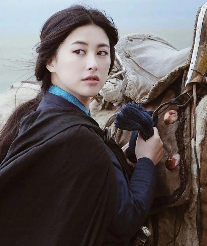 朱珠|突然官宣结婚,京圈公主找了圈外大佬