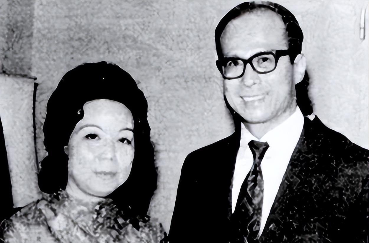 李泽楷:虽然我活成了李嘉诚,但绝不会让梁洛施成为下一个庄月明