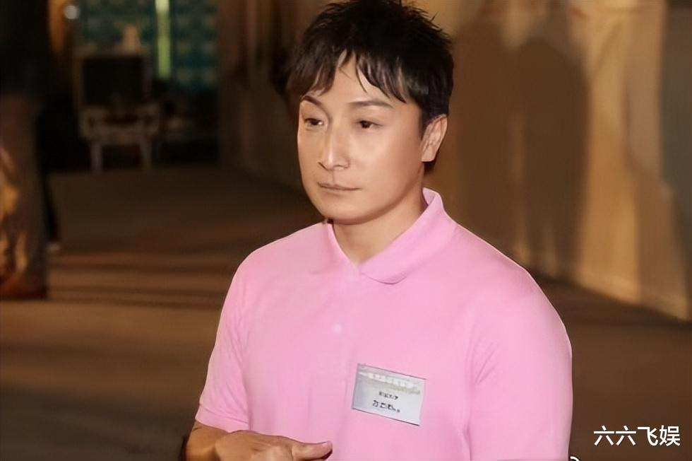 方力申|43岁港星方力申公开新恋情：对方比他小14岁，曾被侵犯长达四年