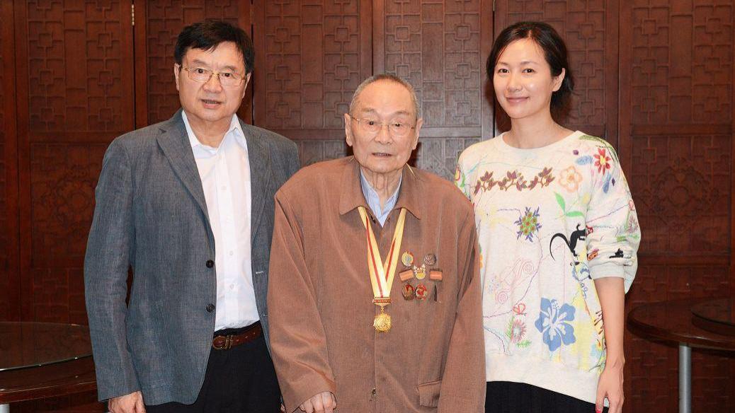 徐子健：74岁没抱上外孙女，此生最大的痛，就是不孕女儿徐静蕾