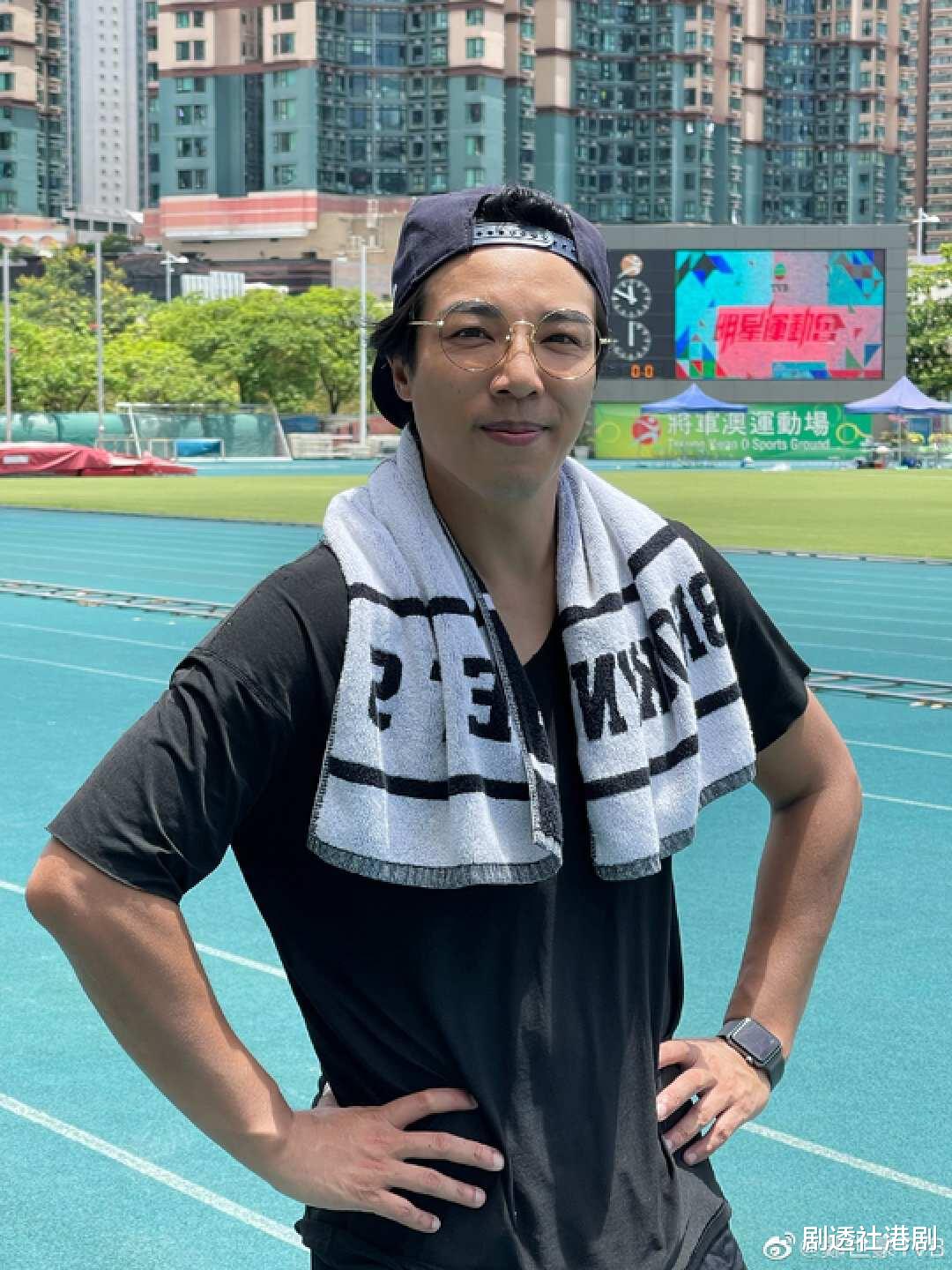 一路走好!TVB知名男星自曝母亲离世,发文忆与母亲点滴认不孝