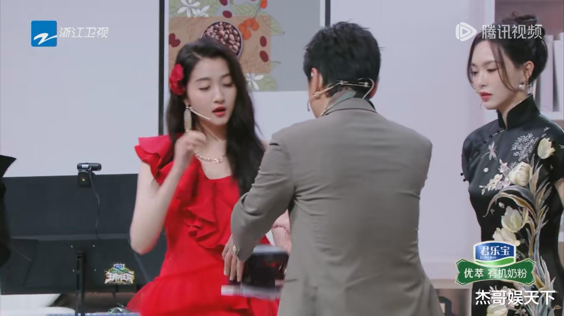 关晓彤生日被整蛊，不只打了《王牌》节目组的脸，更打了观众的脸