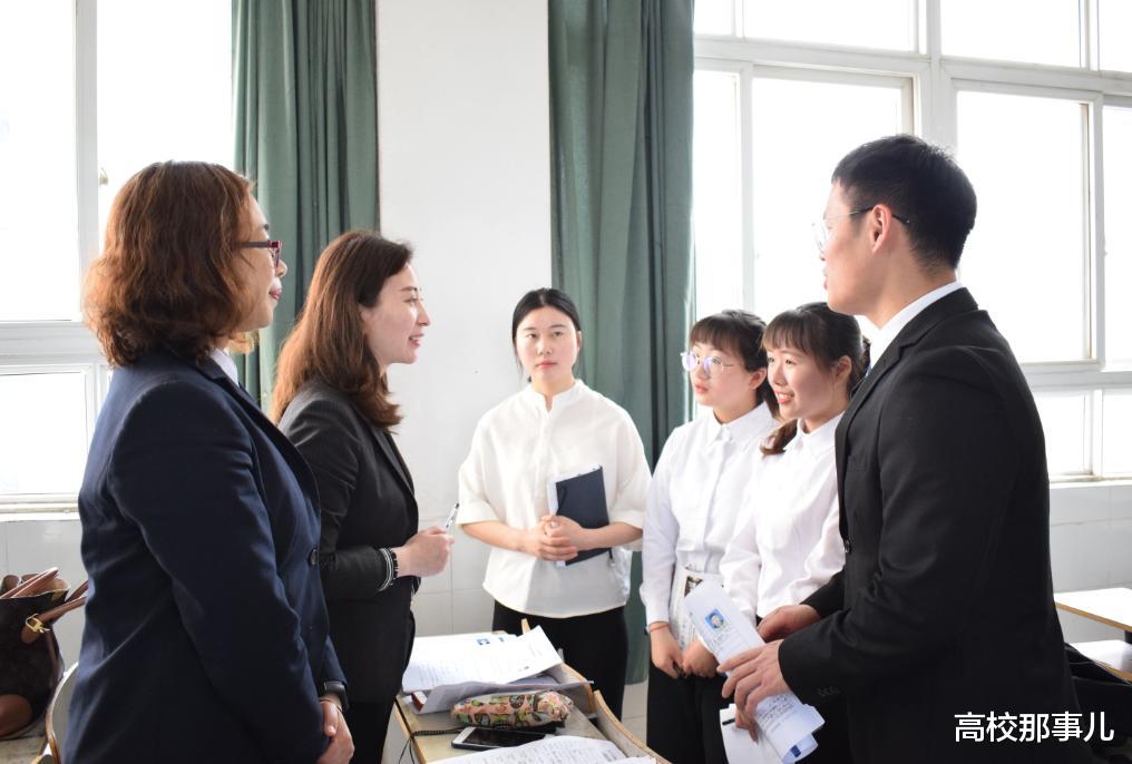 大学生|这个铁饭碗即将公开招聘，稳定性强且收入高，专科大学生也能报考