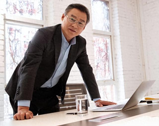 男性如果过了60岁,还能完成这4件事,或说明身体素质不错