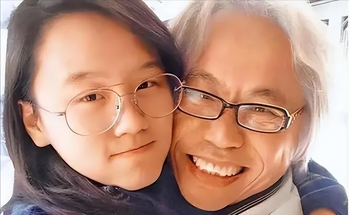 台媒曝林靖恩离世,酒店小巷服毒自杀,千万遗产消失,继子有嫌疑