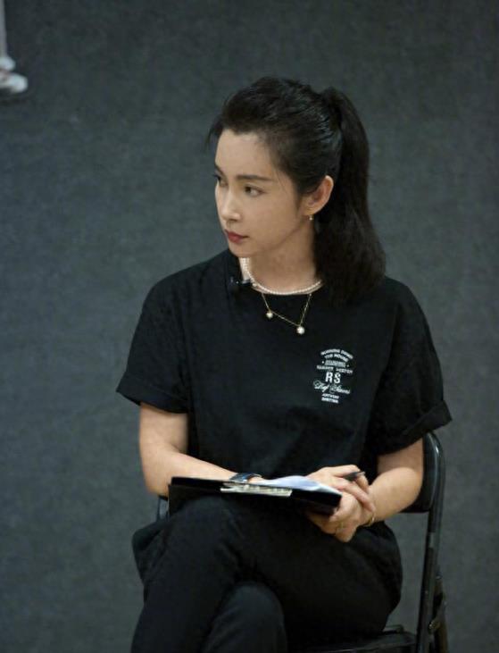 李冰冰：我和你接吻、拥抱、洗澡的戏都拍了，是不是要对我负责啊？