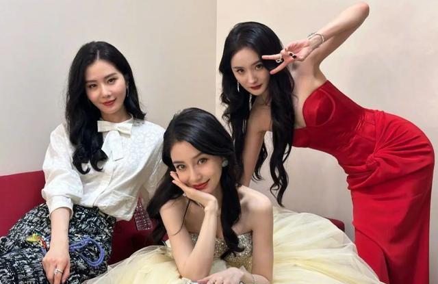 从杨幂生日看当红85花关系,刘亦菲和赵丽颖为何被“孤立”