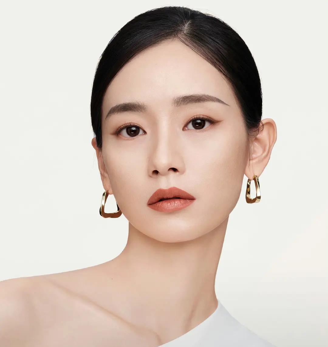 |《浪姐4》商务资源差距大,Ella张嘉倪成品牌宠儿