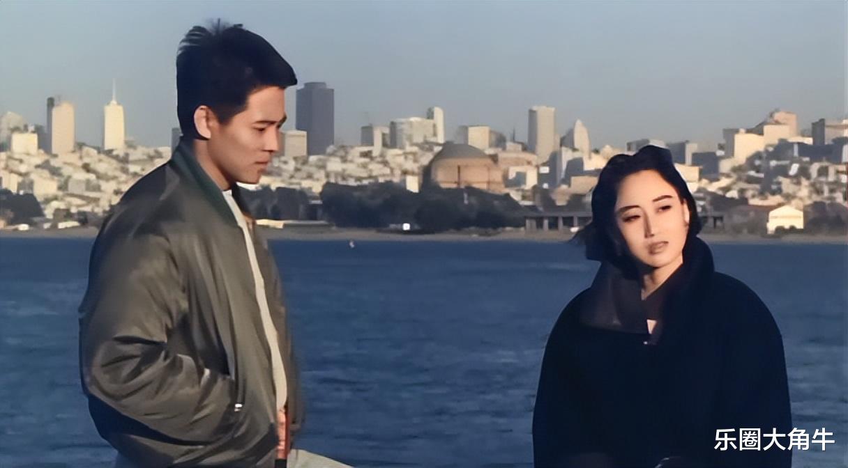 同样是李连杰基因,把黄秋燕女儿和利智女儿一对比,差距就出来了