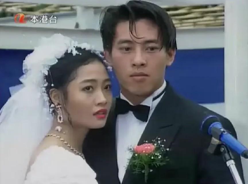 冻龄亚姐,57未嫁,自爆曾遇13人追求,选美时还被偷走贴身衣物