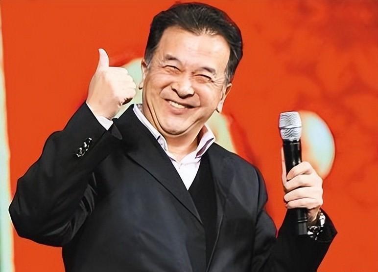 黄宏不再隐瞒,大方揭露被“免职”的真实原因,人事只是个幌子