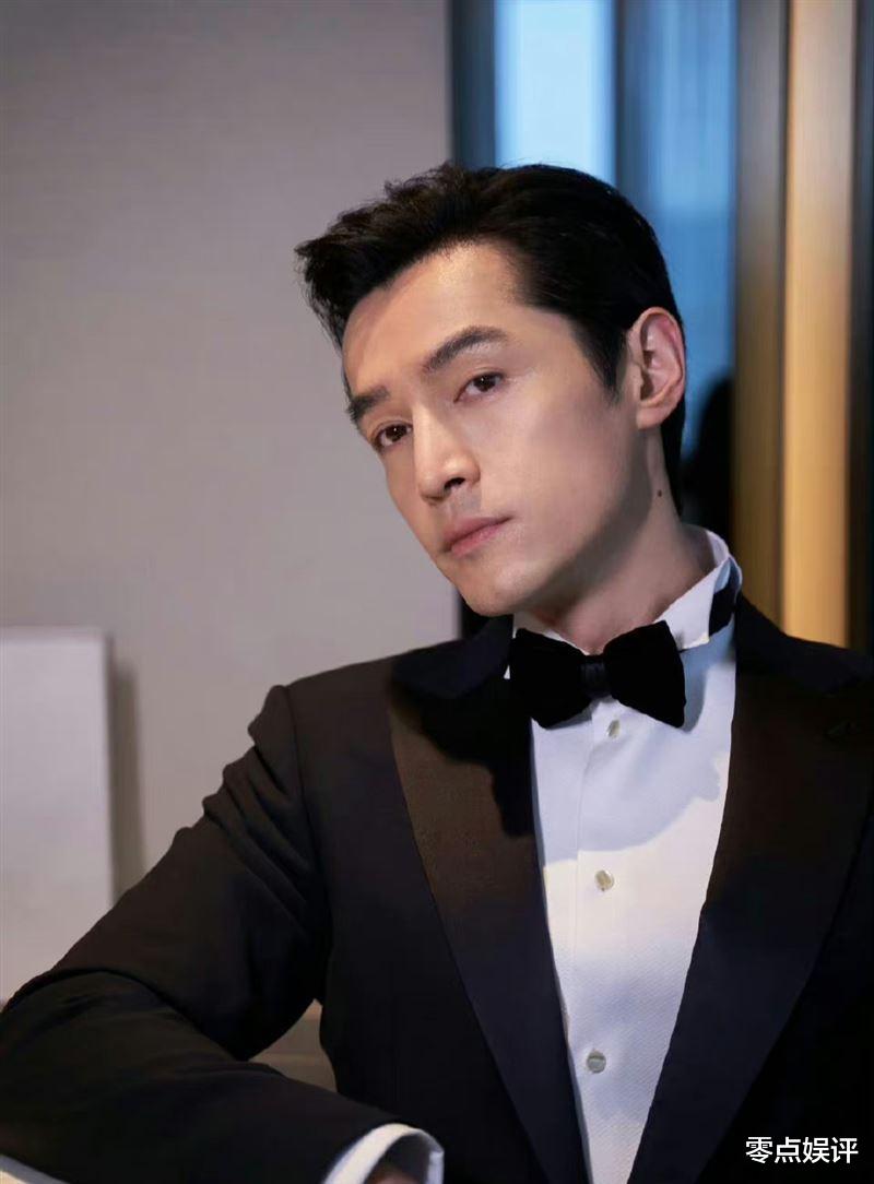 胡歌连日暴走！黄安开酸胡歌大小眼，网轰翻：你先照照镜子看自己