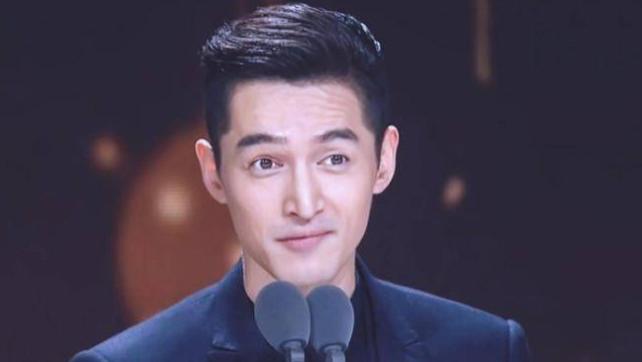 胡歌|胡歌官宣结婚是被迫？网络大V曝料称：他的岳父到处说女婿是胡歌