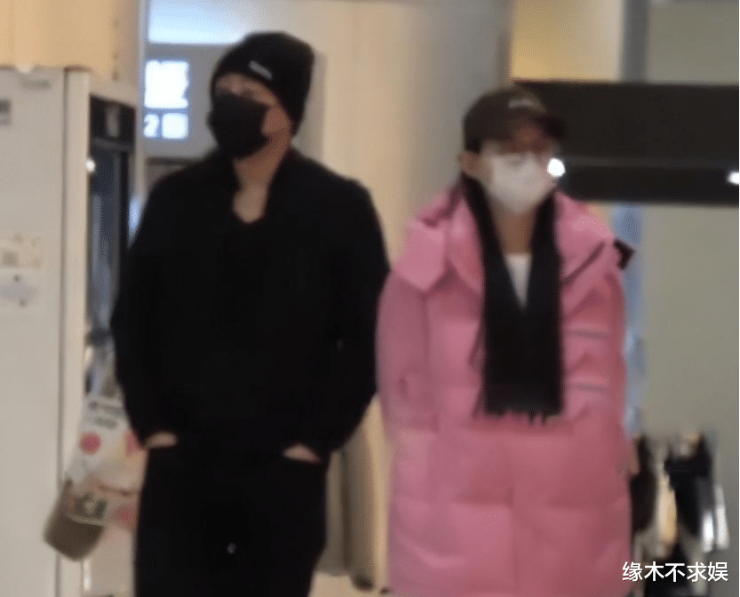 张兰|张兰炒作再添佐证!曝张颖颖已搬进张兰家,网友晒图为证