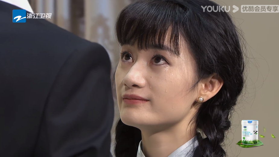赵樱子|赵樱子逆袭拿红卡,郭晓婷被质疑演技有硬伤,佘诗曼:哭起来像笑