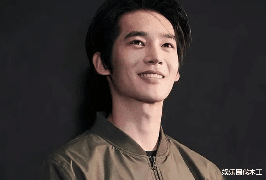 连吃3瓜!张晚意被曝片场谈情,邓为疑因戏生情,于适深夜会美女