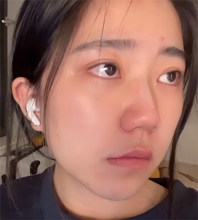 我24岁，国内985本科，英国心理学硕士，现在英国富人区当保姆