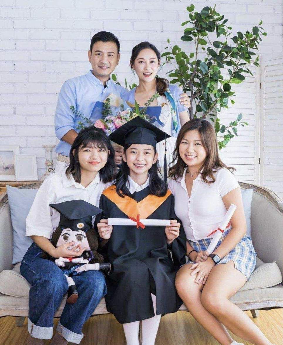 杨卓娜|疑被家暴?杨卓娜带伤出外景面色憔悴,凭自己努力成为自己的标签