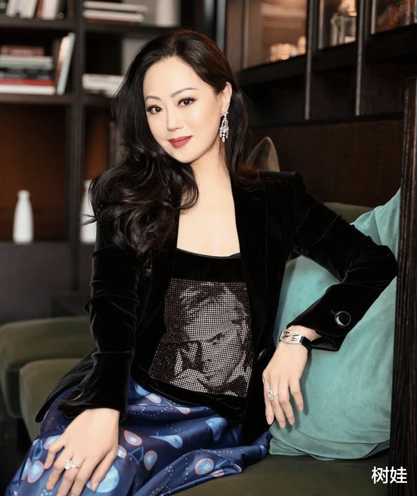 章小蕙|章小蕙罕提与钟镇涛婚姻，称婚后失去自我价值，离婚24年互不往来