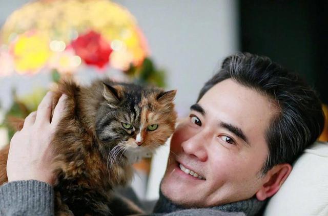 罗汉果|2022年6位分享新冠康复经历的明星!这些建议真的很实用