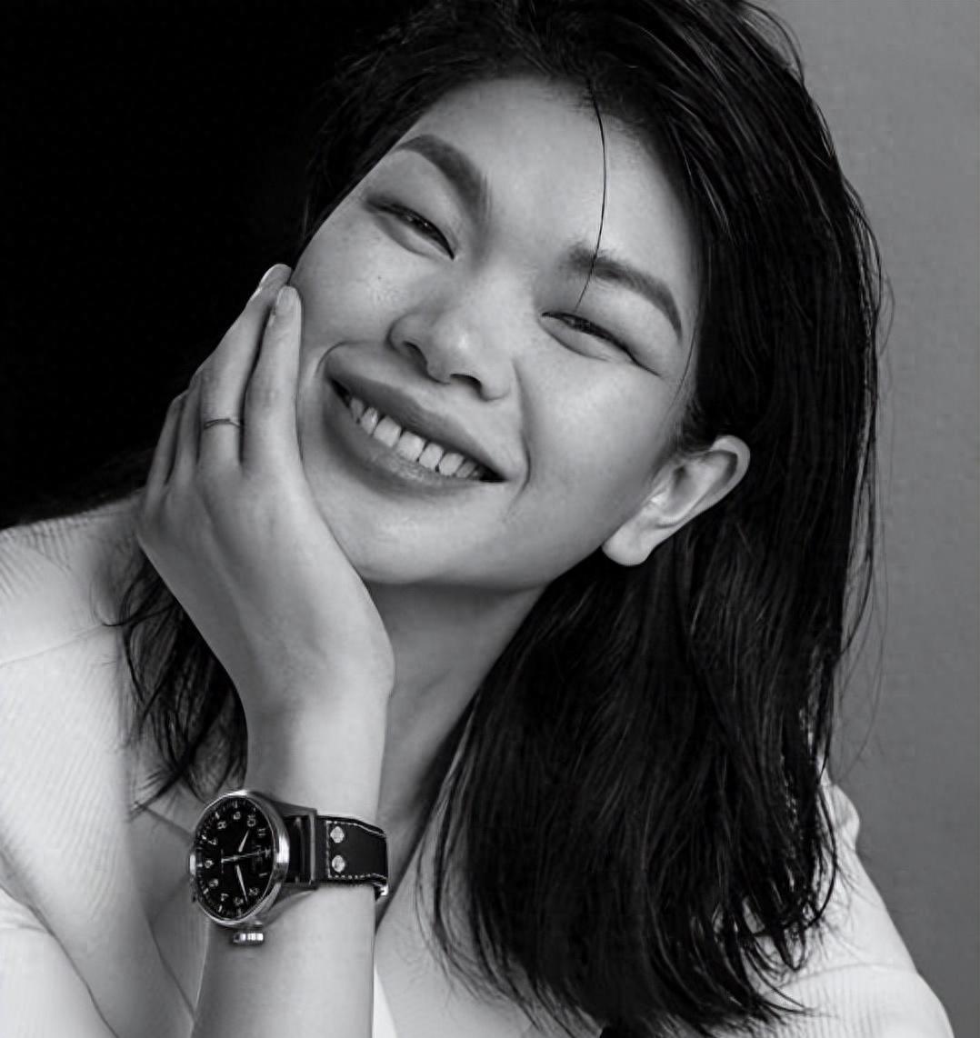 国际“丑模”吕燕逆袭,嫁入法国贵族家族,生下混血儿子颜值惊为天人