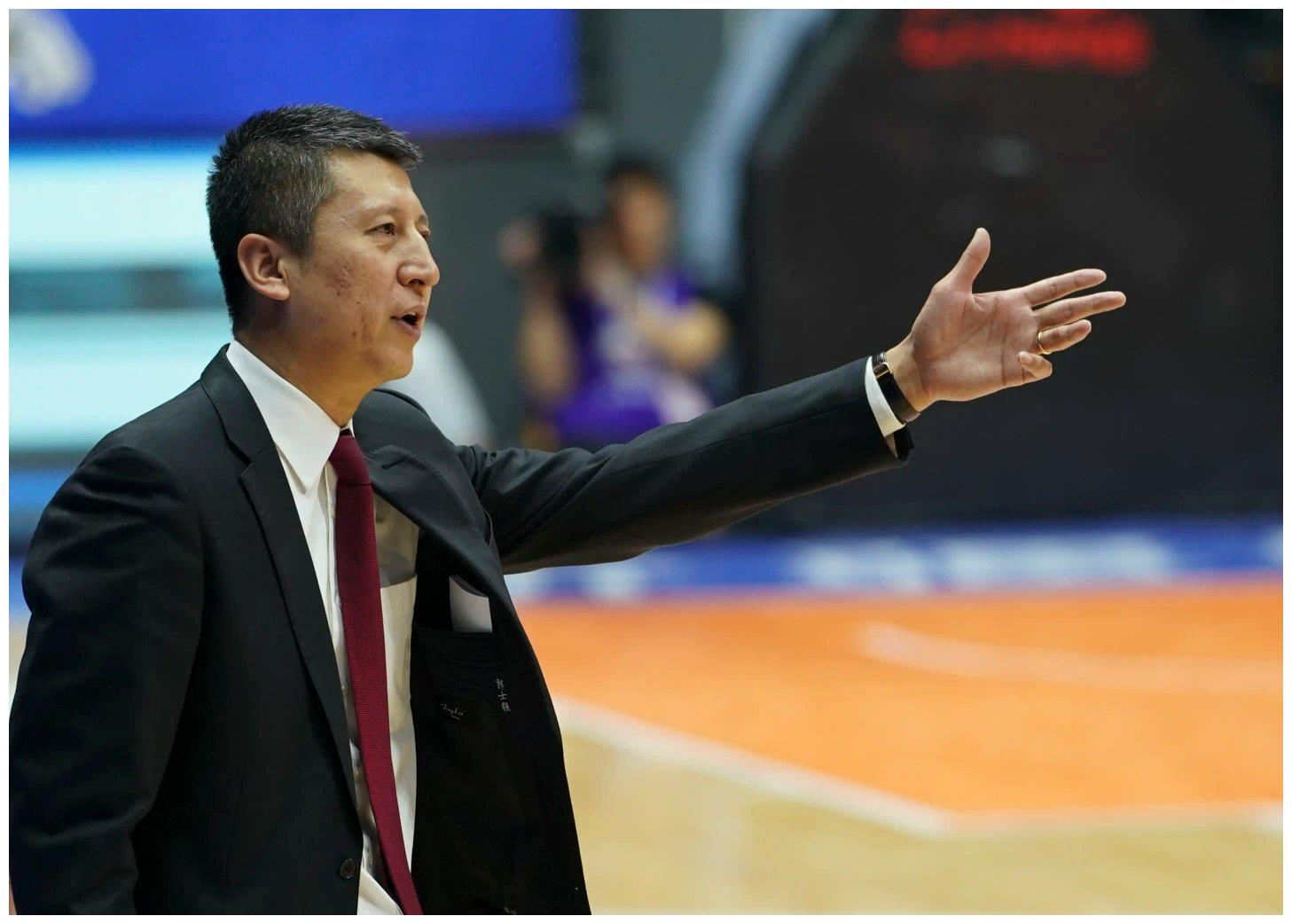 郭士强不愧冠军教练,3步棋帮广州蜕变 - 体育资讯(主打网)