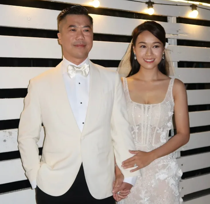 汤洛雯宣布下个月举行婚礼,遭黄心颖内涵大度回应,还祝福对方