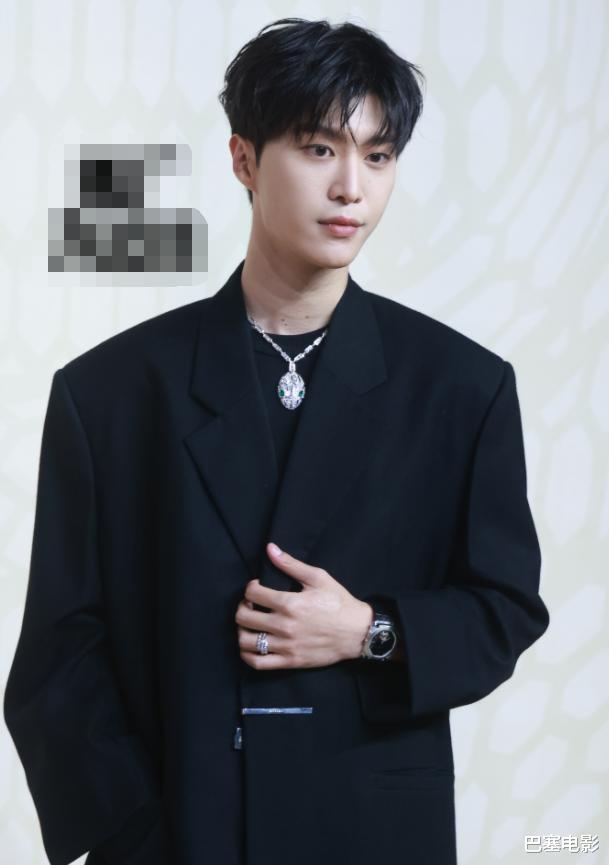 刘亦菲|明星齐聚上海:刘亦菲好富贵,佟丽娅颜值有变化,杨洋也发腮了?