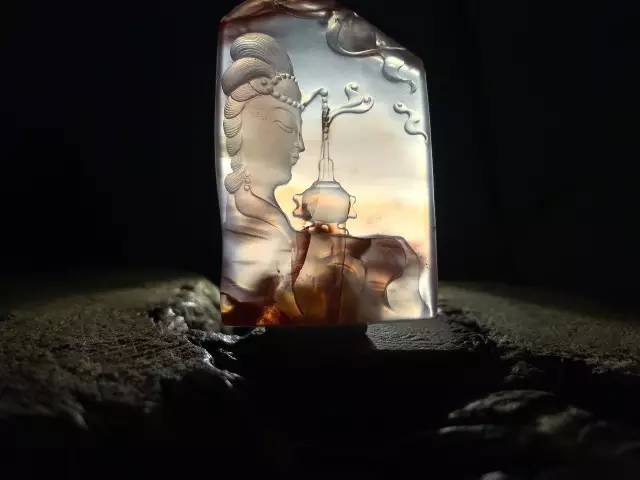 南红玛瑙冰飘挂件，怎么选才靠谱？