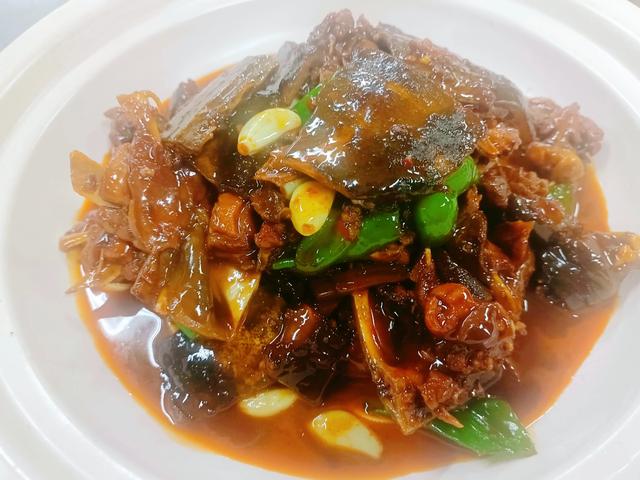 冬季的“滋补圣品”，有钱没钱煮一锅，鲜香滋补，学会家人有口福