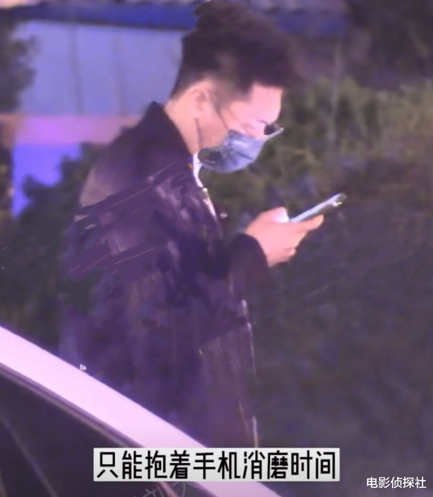 张嘉倪|张嘉倪买超已离婚!男方沉迷会所,聚会结束后街头落寞玩手机