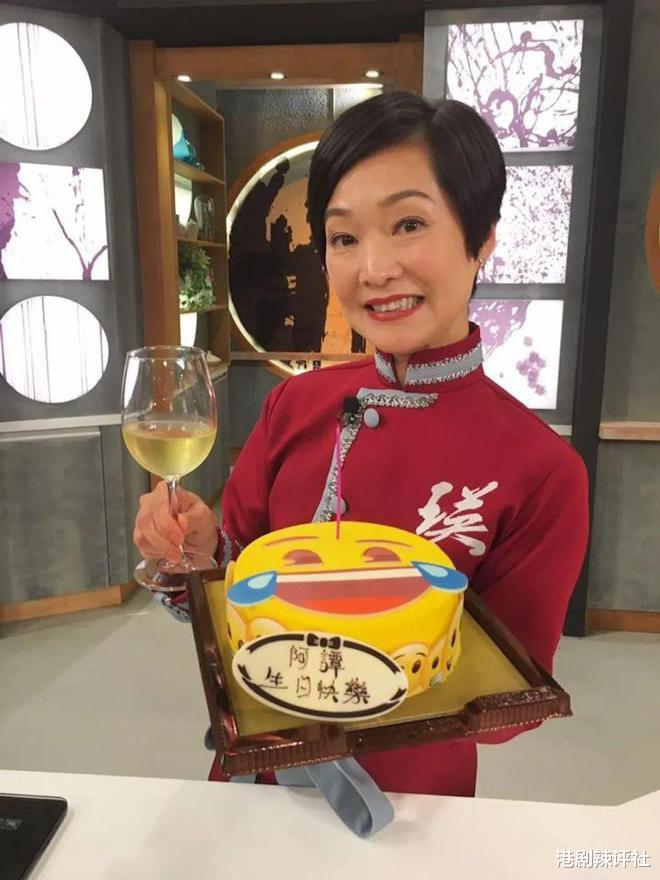 这7位艺人被网友吐槽没礼貌,有人粗口问候路人,有人经常骂小孩