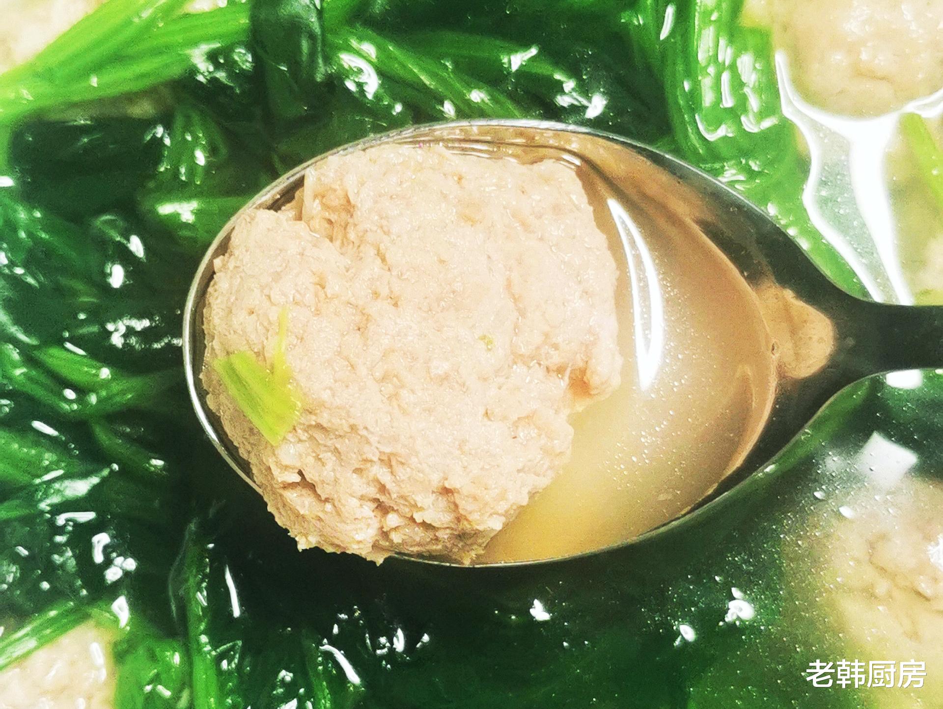 菠菜|鮮掉眉毛的菠菜丸子湯做法，鮮嫩好吃，湯鮮味美，美味無(wú)法抵擋