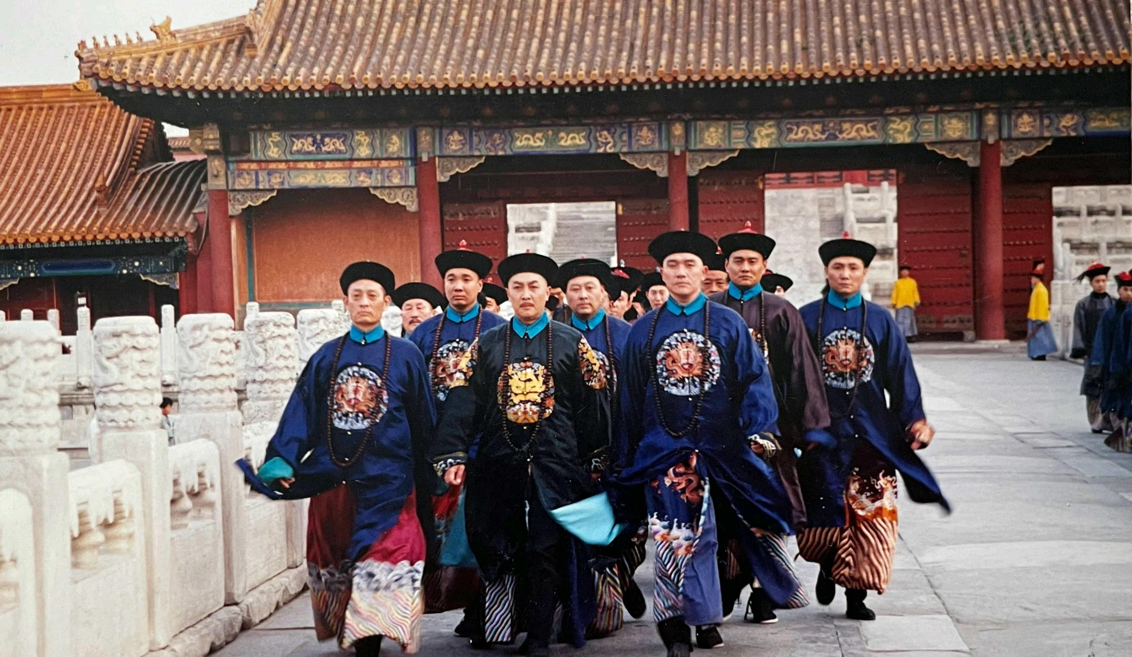 中国最好的12部电视剧,最低9.4最高9.8,《雍正王朝》仅第9