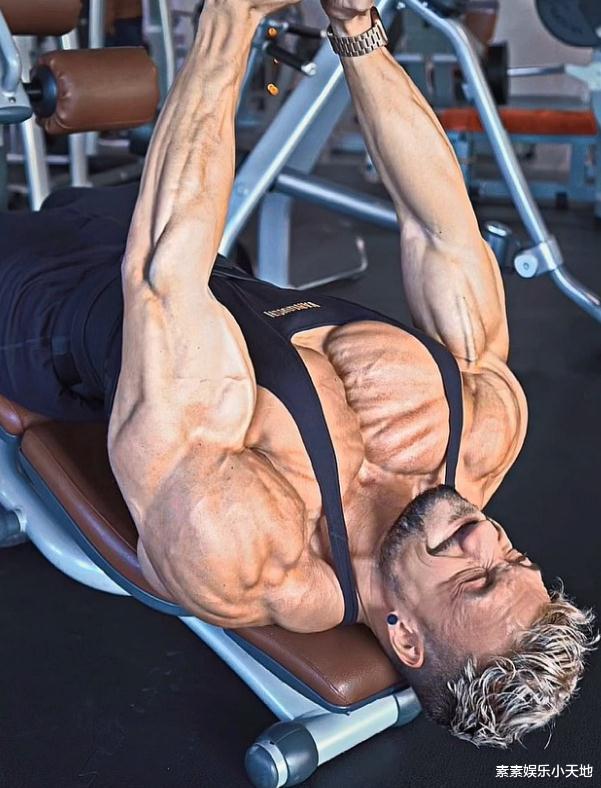 著名网红因颈动脉爆裂离世,年仅30岁,死因与过度健身有关系