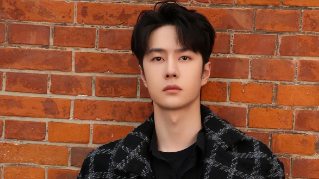 陈玉莲|恋情瓜！曝王一博恋上顶流女明星，赵丽颖躺枪，双方有结婚登记照