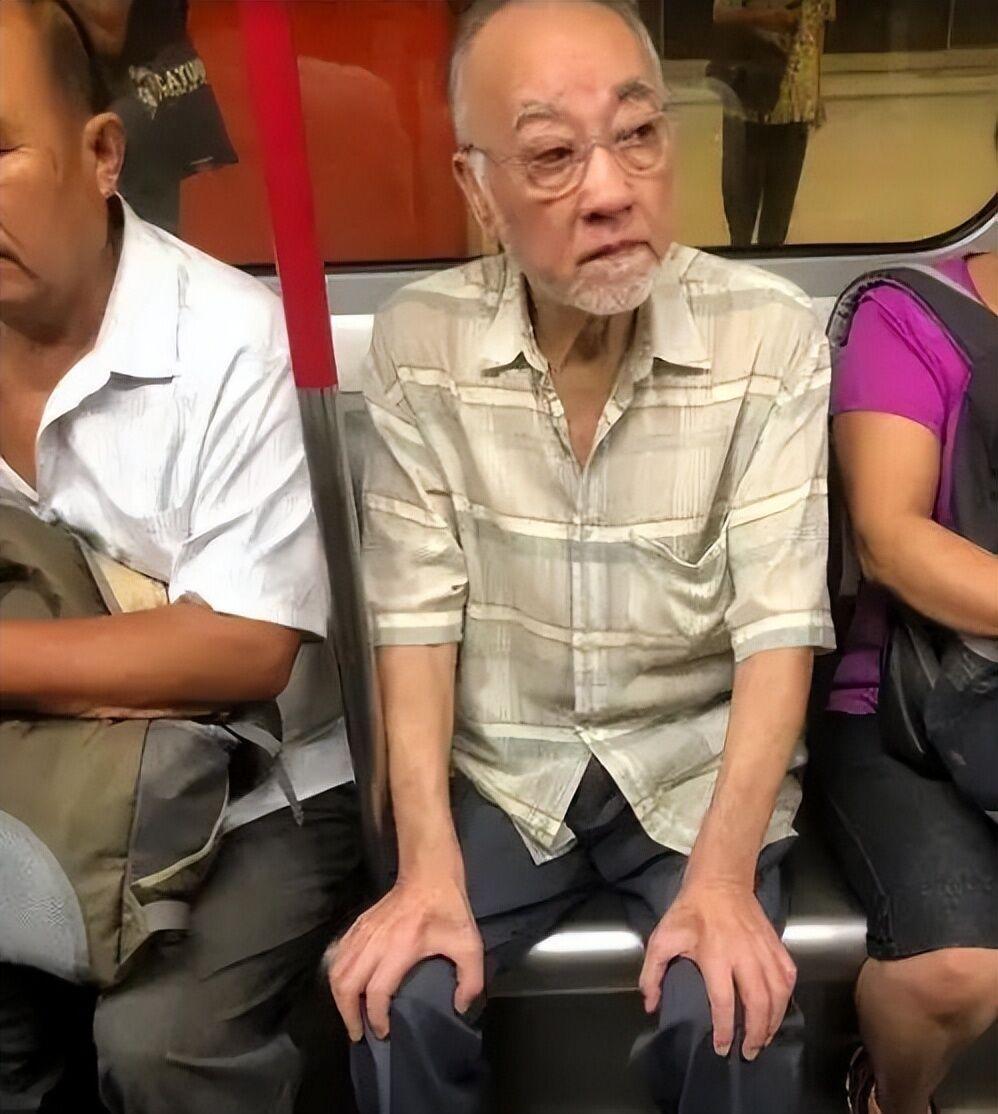 卢海鹏和卢俊宇，一对分居粤港两地的叔侄，两人的关系却耐人寻味